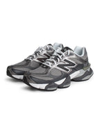 New Balance Mens 9060 Lifestyle Shoes - Silver